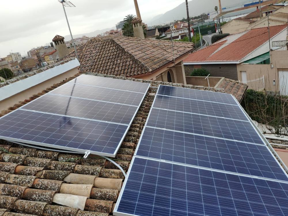 Instalación fotovoltaica sobre tejado